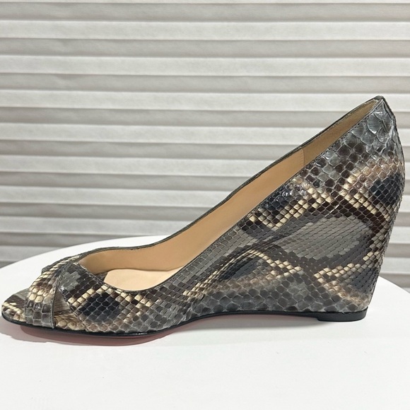 🌺CHRISTIAN LOUBOUTIN🌺 Leather Snakeskin Python Leather Wedge Size: 36.5 - Picture 2 of 12